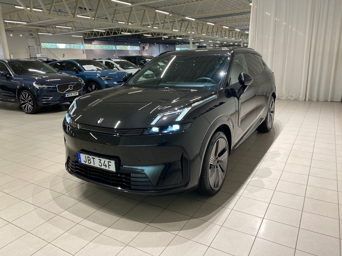 Lynk & Co 08 More PHEV 2025, bild 2/10