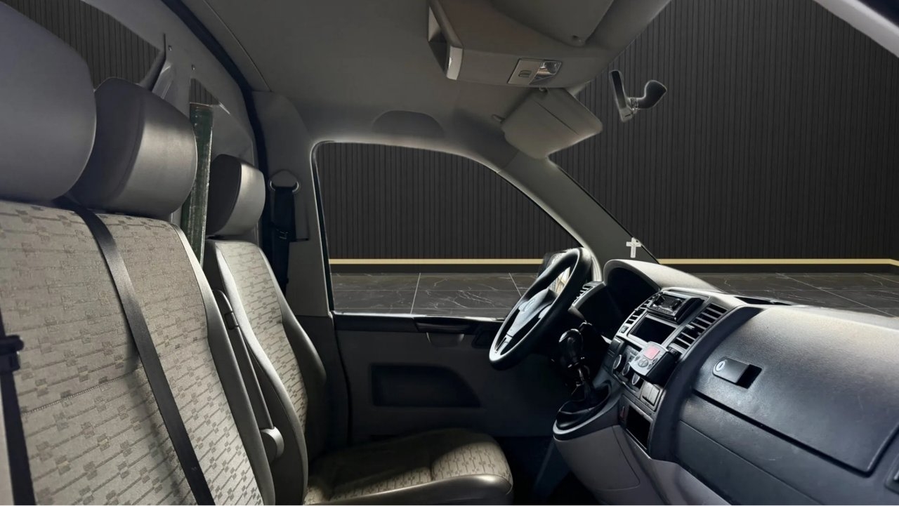 Volkswagen Transporter 2012, bild 7/8