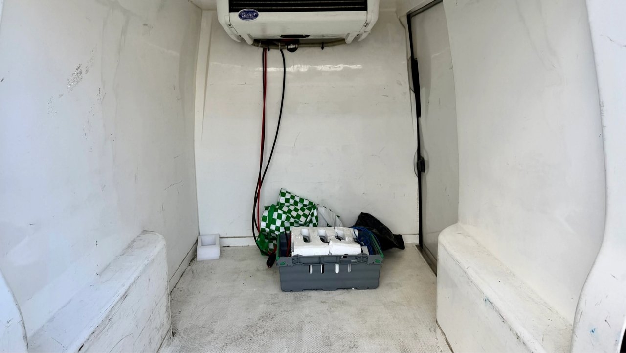 Volkswagen Transporter 2012, bild 8/8