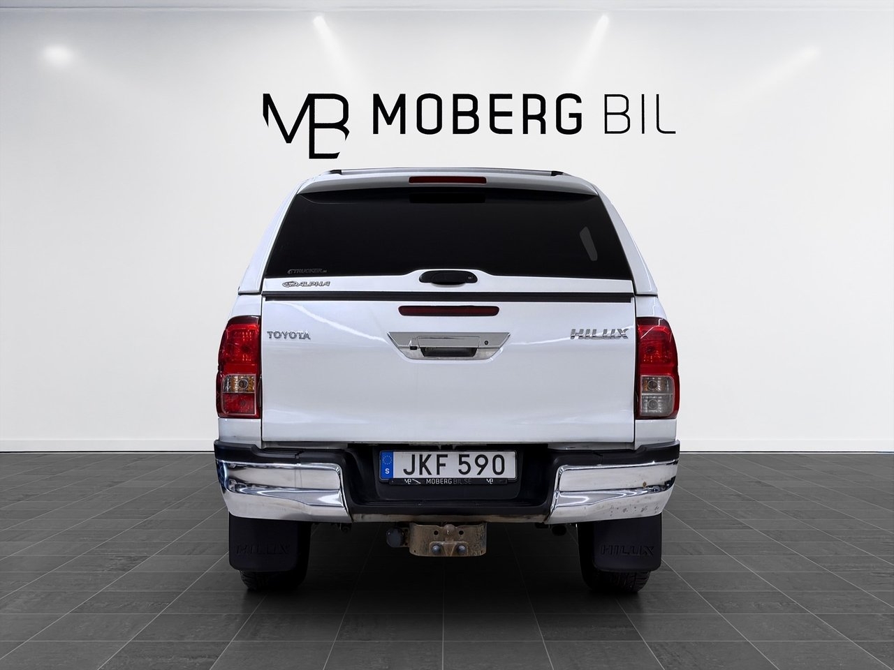 Toyota HiLux 2017, kuva 5/10