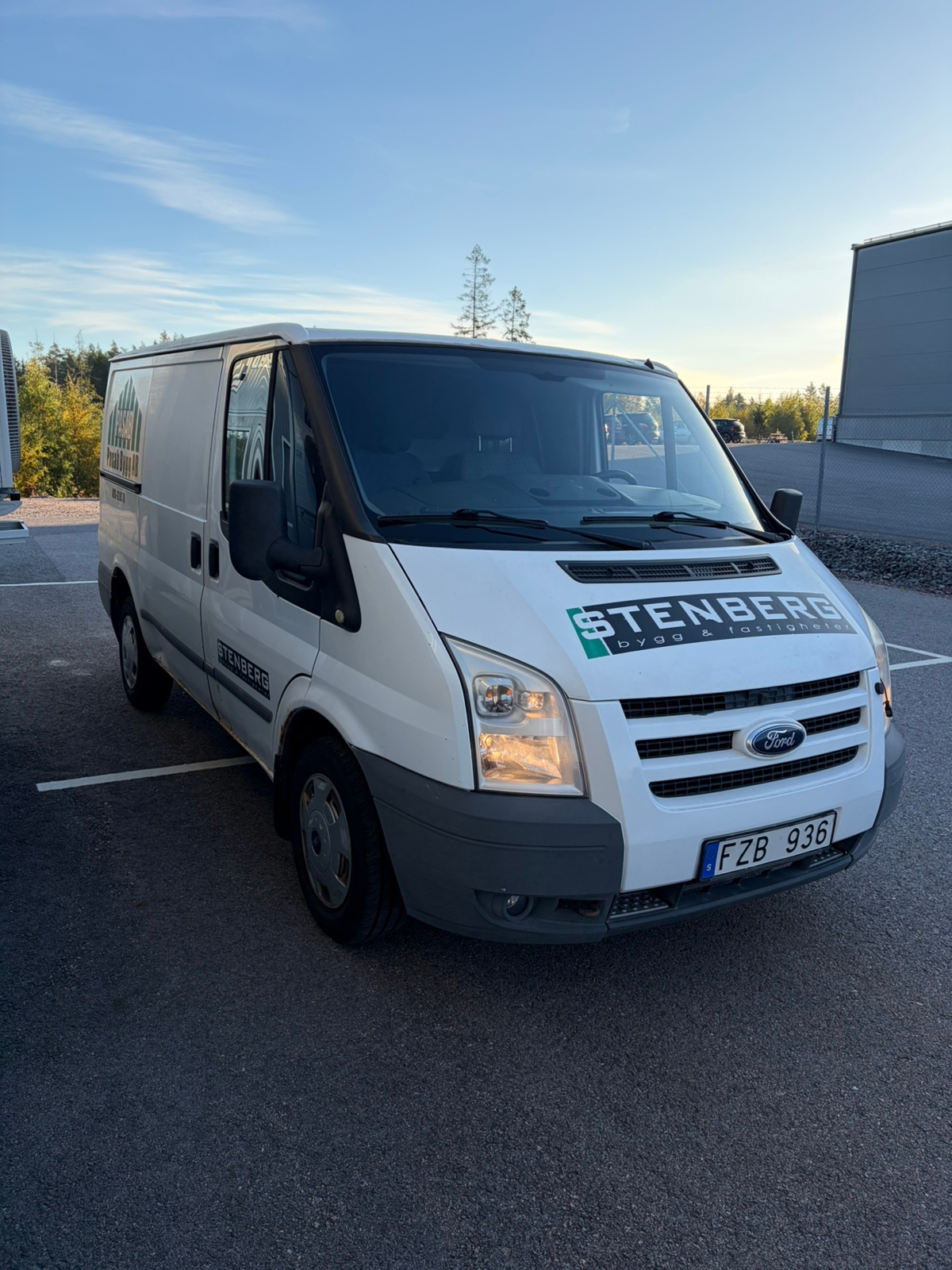 Ford Transit T260 2.2 TDCi Manuell 2011, bild 2/10