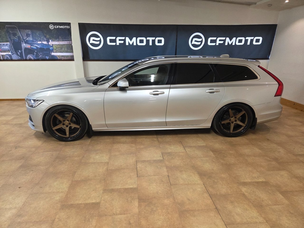 Volvo V90 2020, bild 3/10