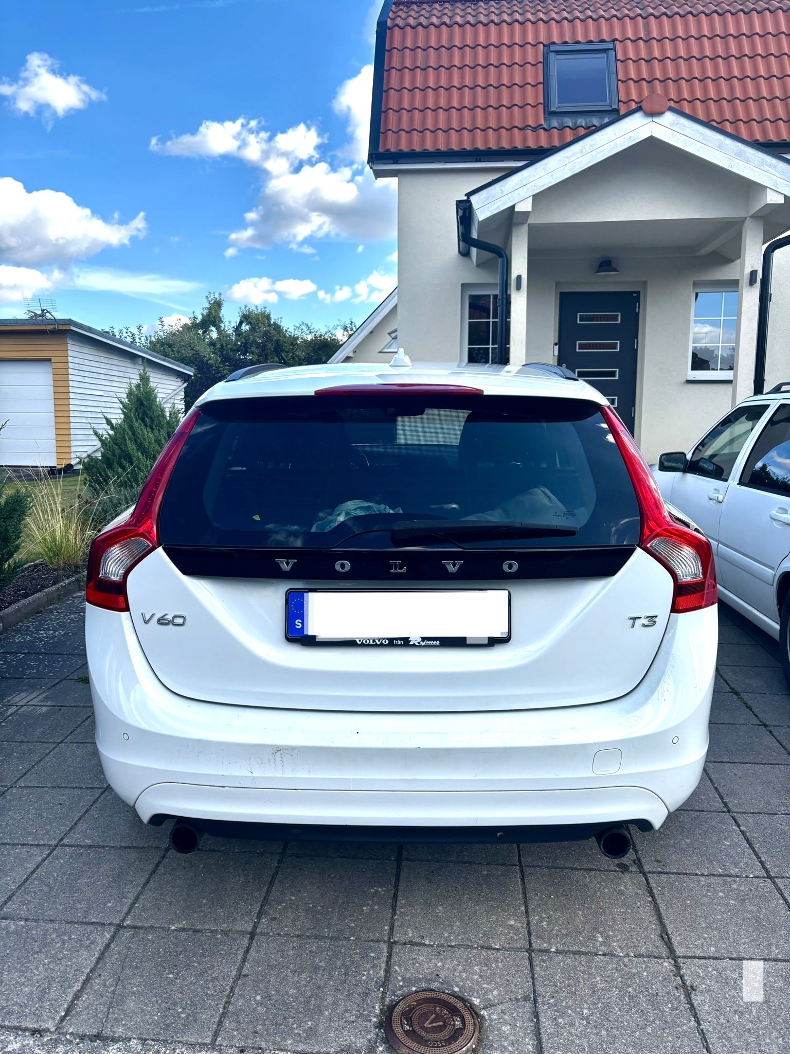 Volvo V60 T3 Manuell 2017, bild 2/9