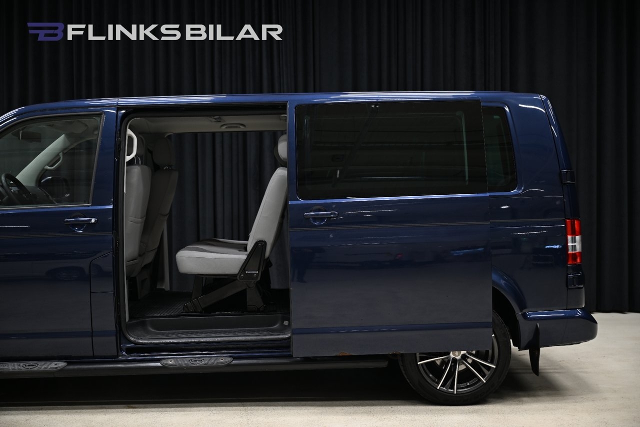 Volkswagen Caravelle 2014, kuva 7/10