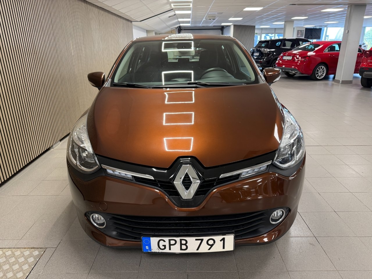 Renault Clio 0.9 TCe Euro 5 2015, bild 2/10