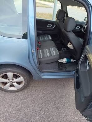 Skoda Roomster 1.9 TDI Manuell 2008, bild 6/7