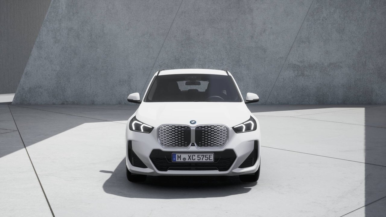 BMW iX1 2026, bild 2/10