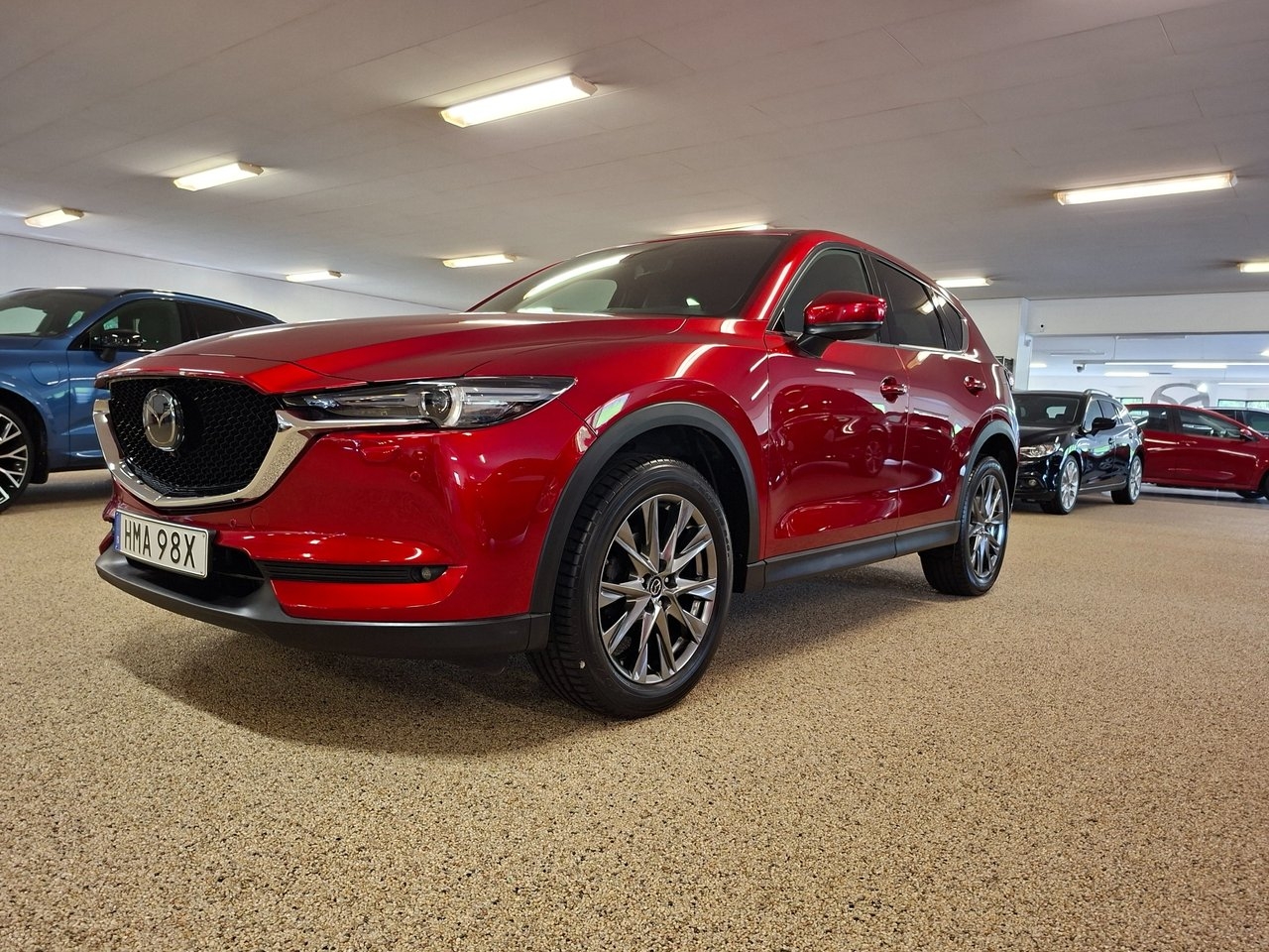 Mazda CX-5 2020, bild 2/10
