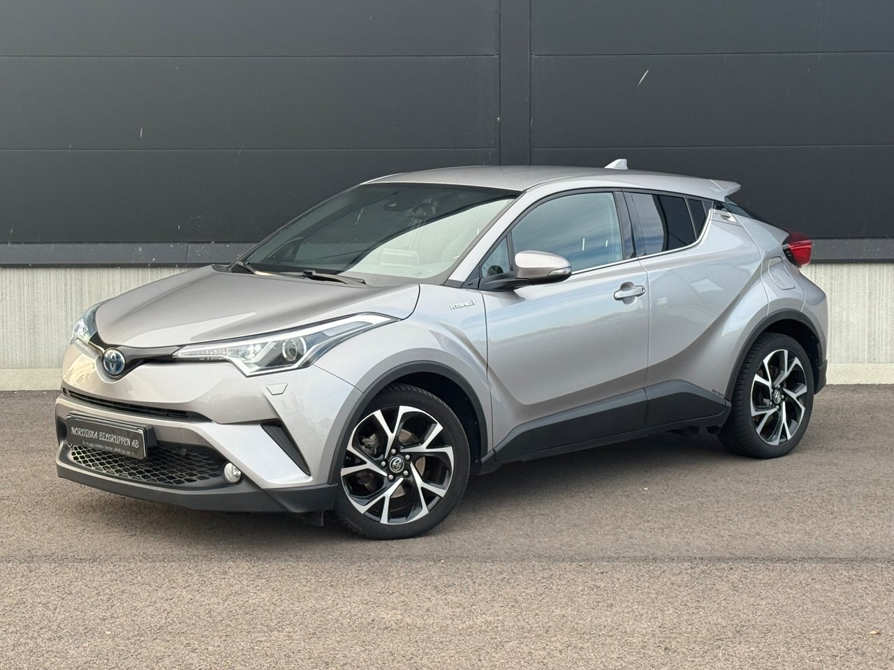 Toyota C-HR Hybrid CVT X-Edition Euro 6 2019, bild 2/10