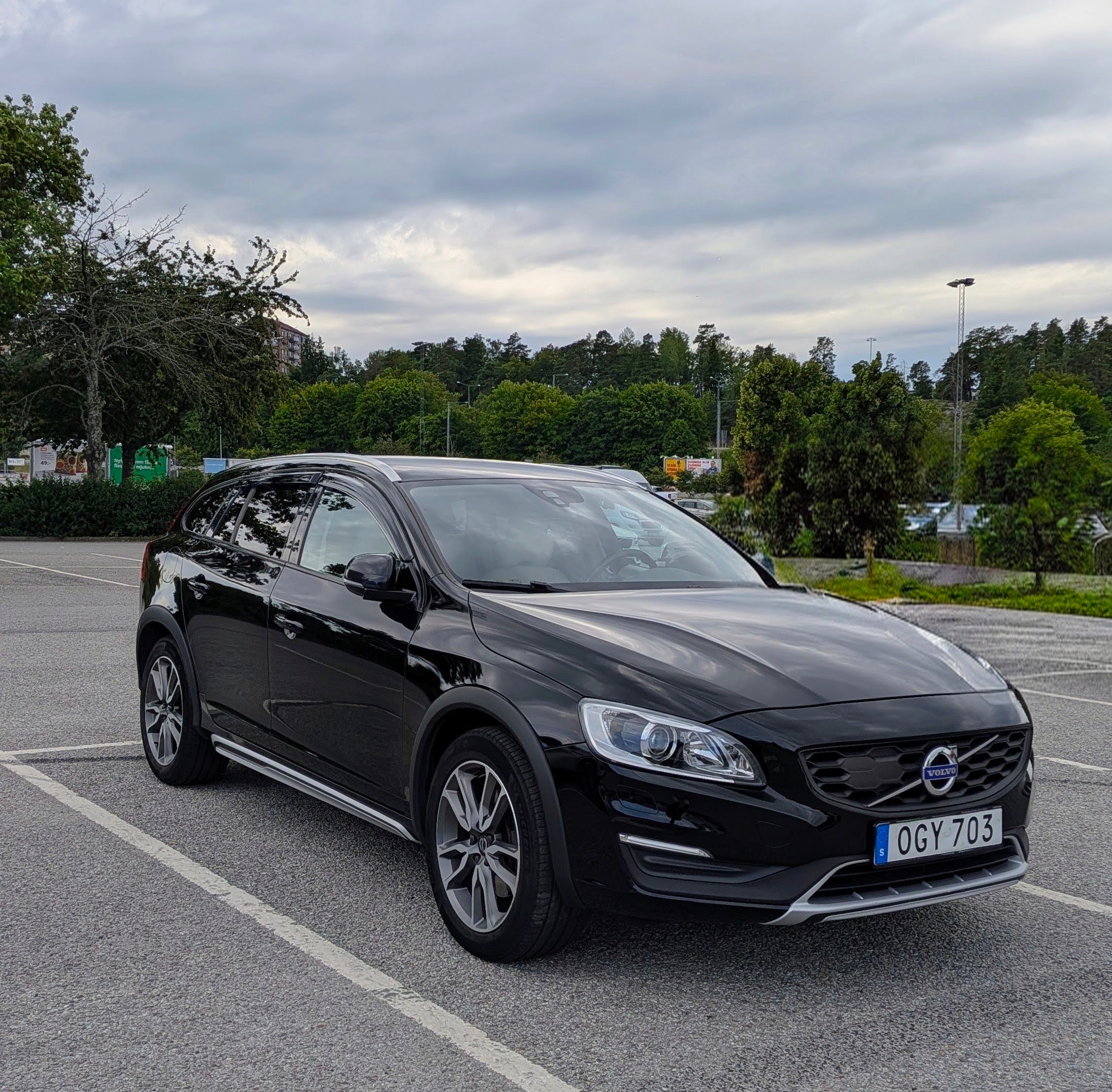 Volvo V60 Cross Country