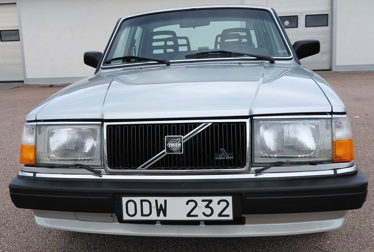 Volvo 244 1989, bild 4/10