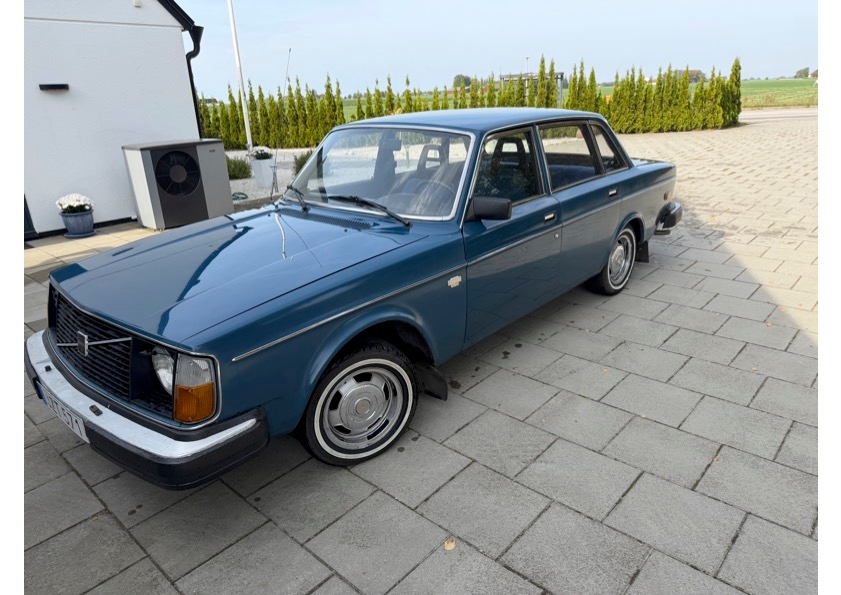 Volvo 244