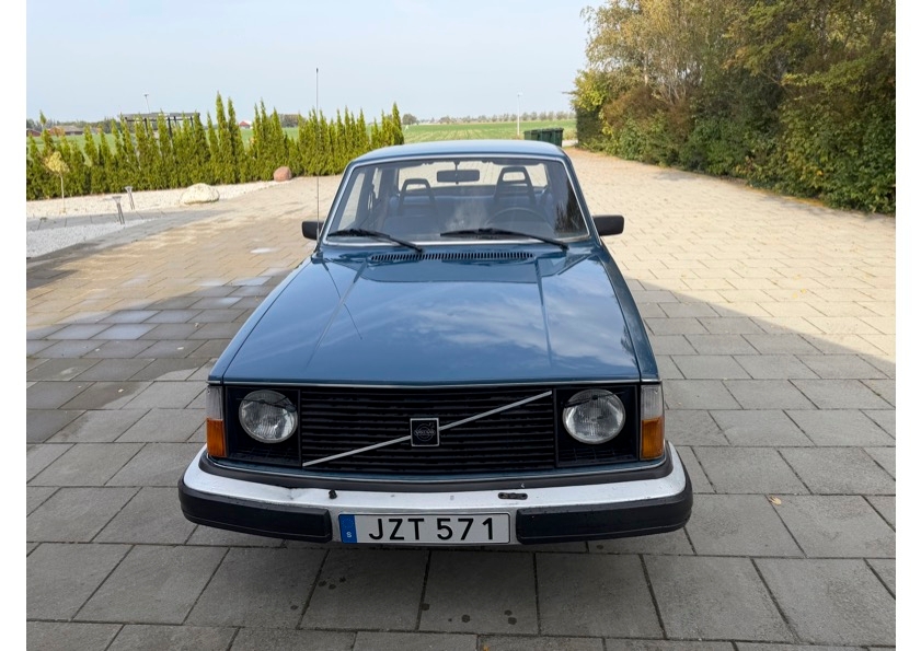 Volvo 244 2.1 manuell 1977, bild 2/7