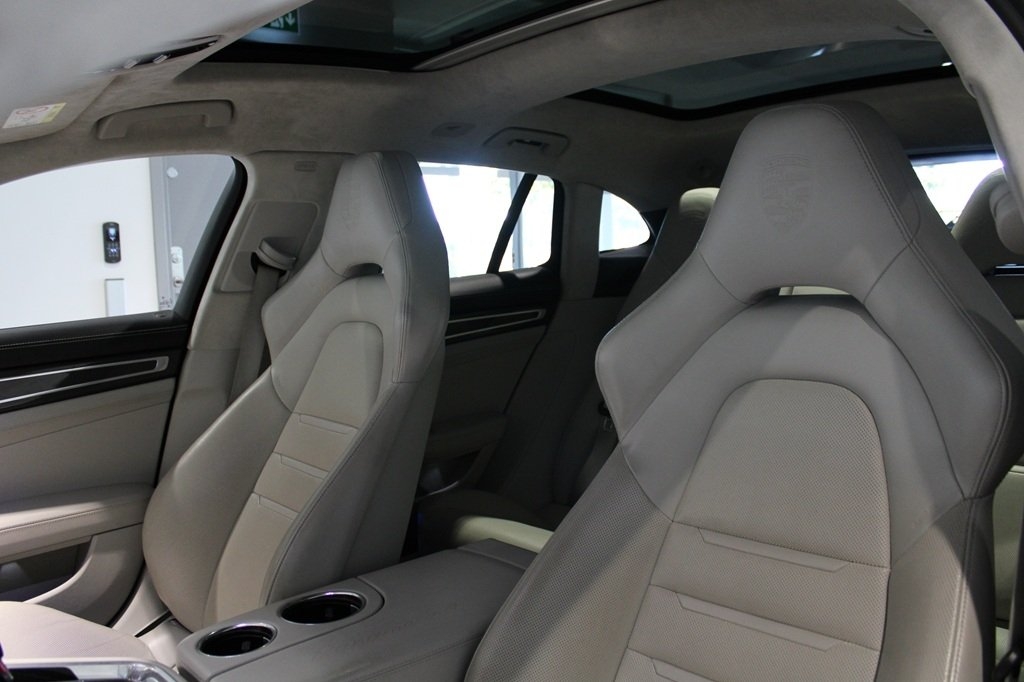 Porsche Panamera 2018, photo 7/10