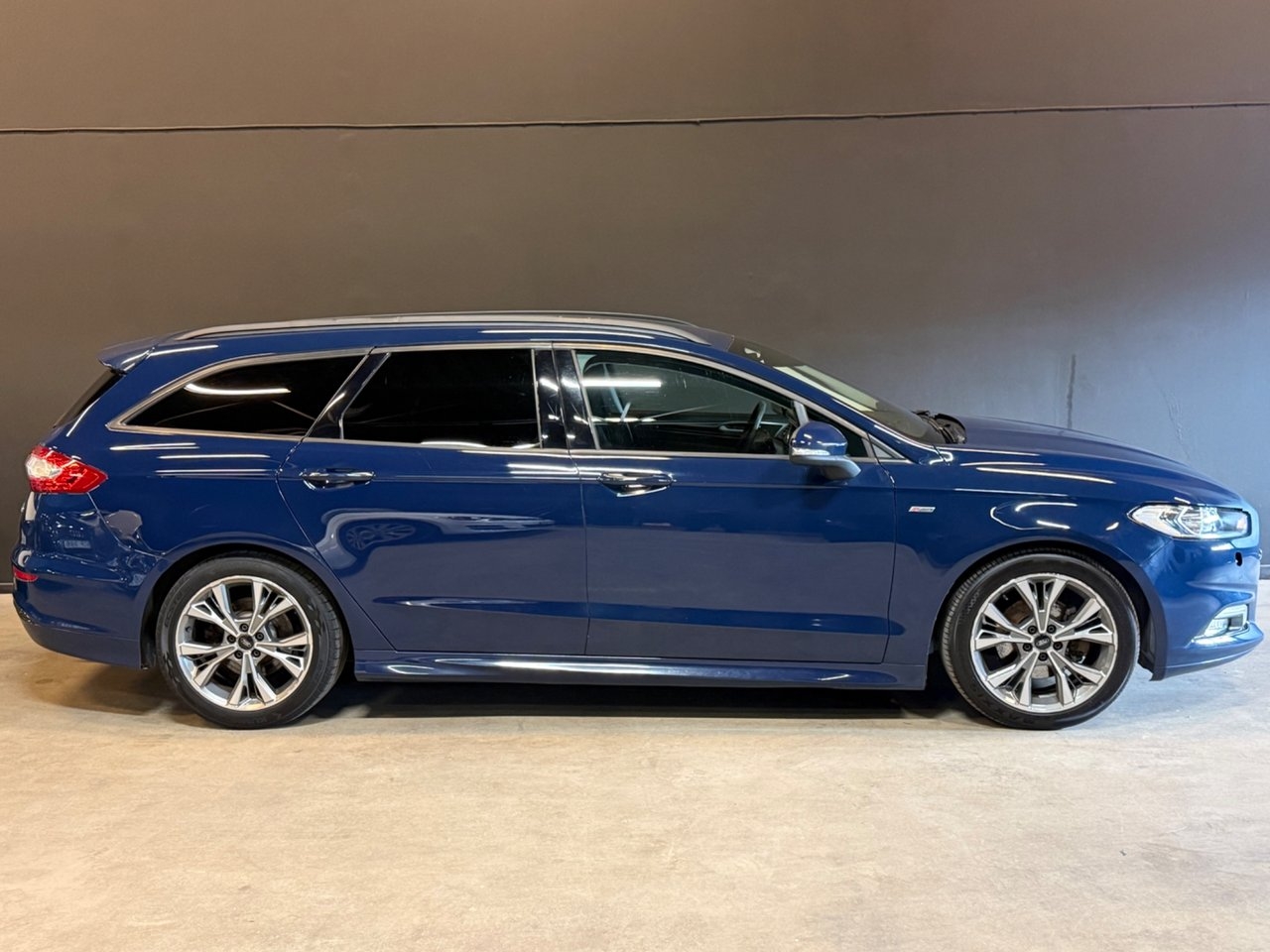 Ford Mondeo 2017, bild 7/10