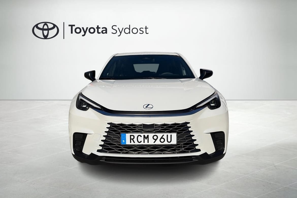 Lexus LBX 1.5 P-sensorer 2026, bild 6/10