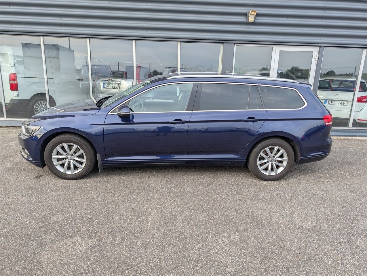 Volkswagen Passat 2018, bild 2/10
