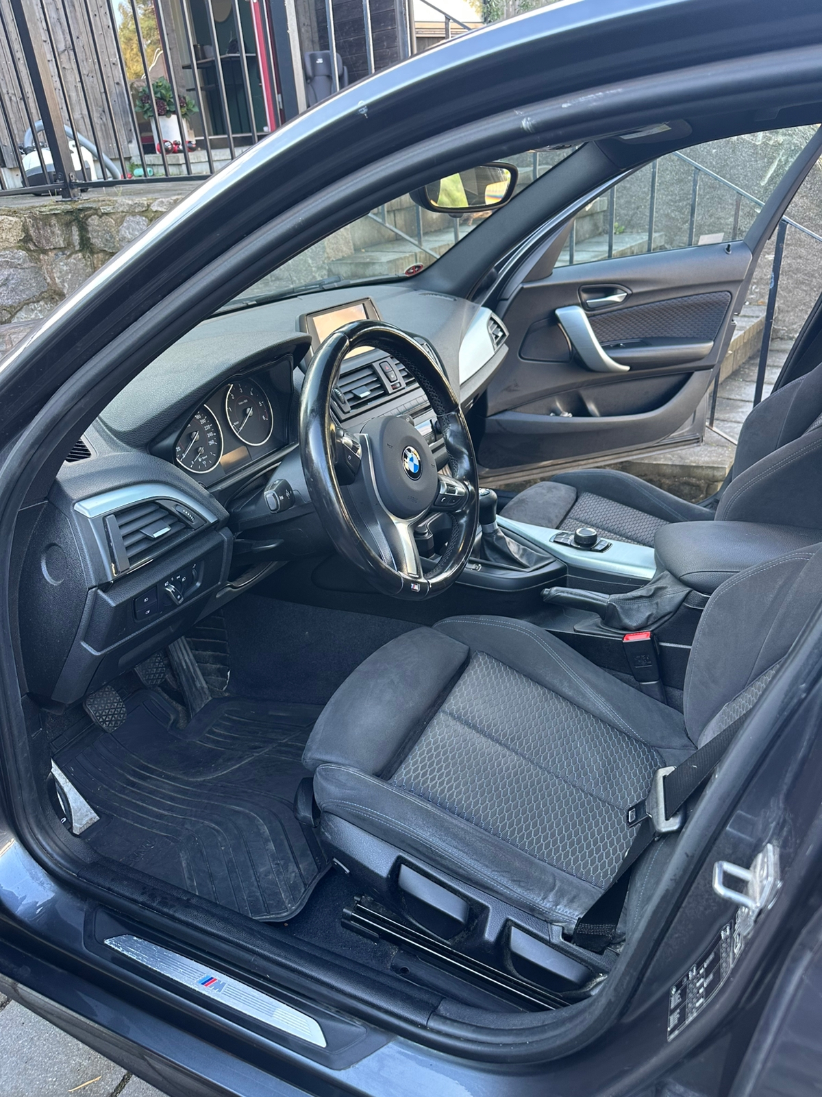 BMW 116 d 5-dörrars Manuell 2015, bild 6/8