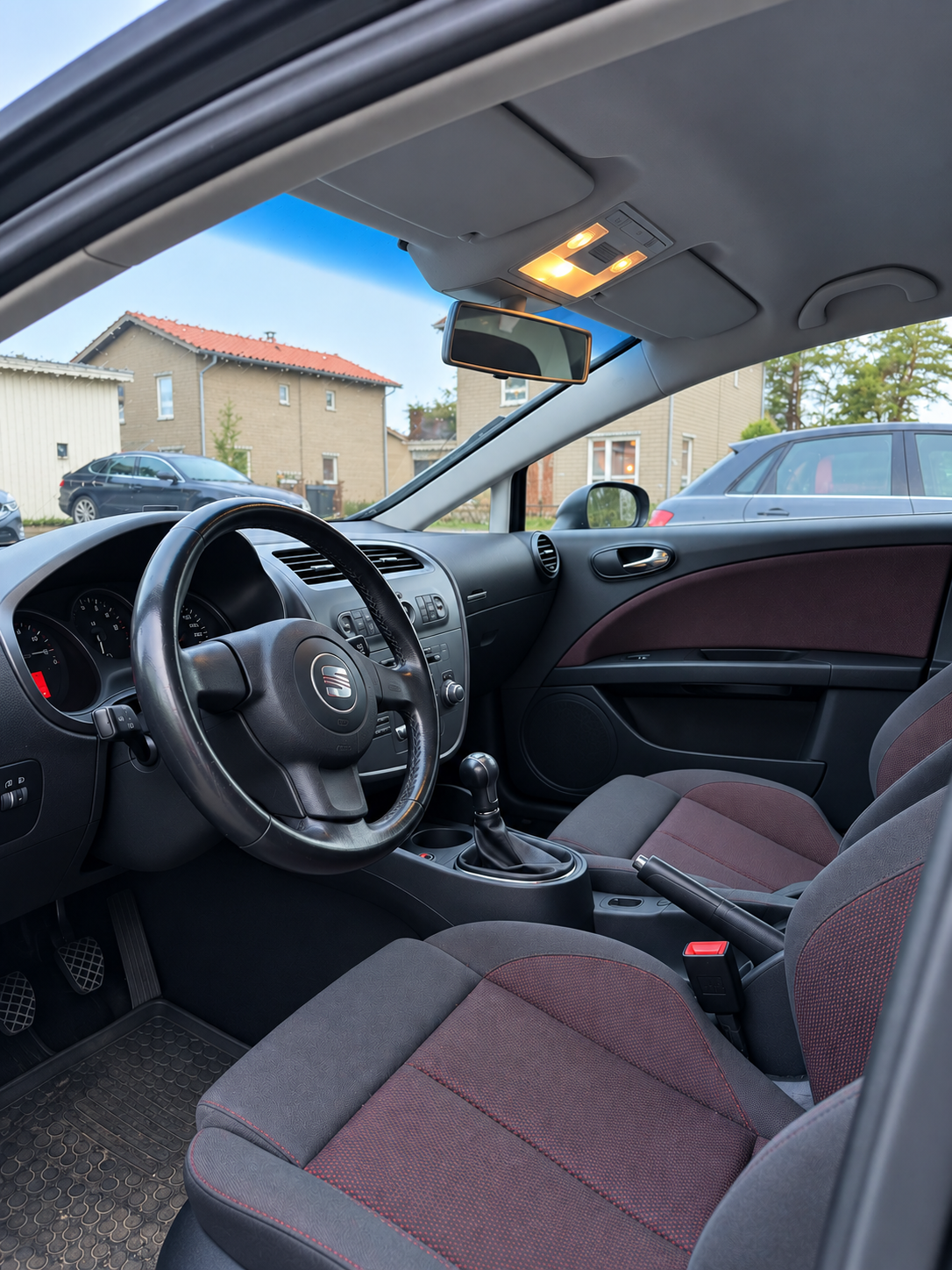 Seat Leon 1.6 Manuell 2007, bild 5/5
