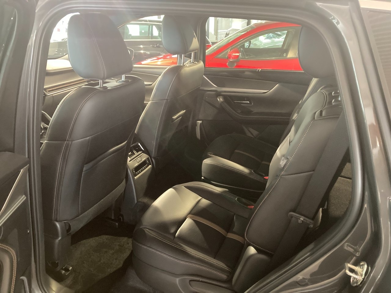 Mazda CX-80 PHEV Homura AWD COSO 2026, kuva 6/10