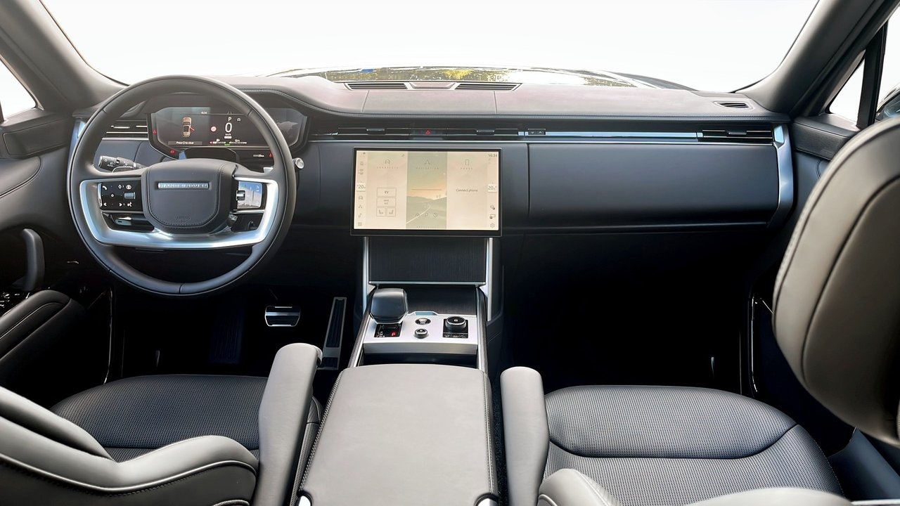 Land Rover Range Rover SV P550e AWD 2027, photo 4/9