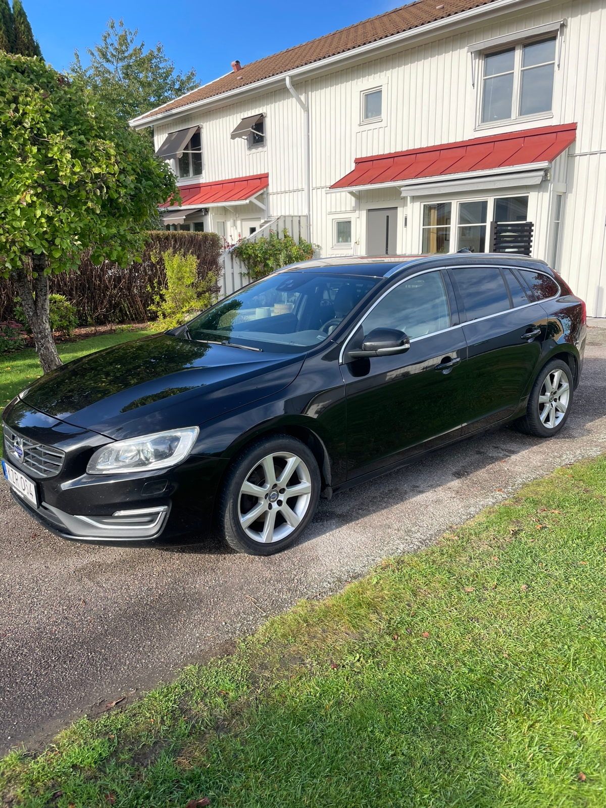 Volvo V60 D4 Manuell 2016, bild 2/10
