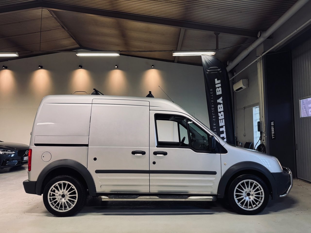 Ford Transit Connect 2010, bild 2/10