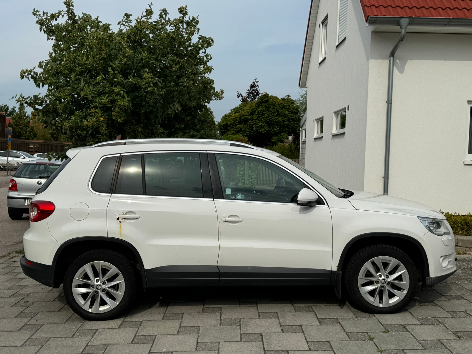 Volkswagen Tiguan 2010, bild 3/7