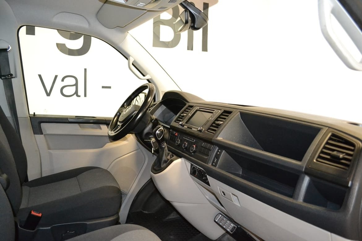 Volkswagen Transporter 2019, photo 7/9