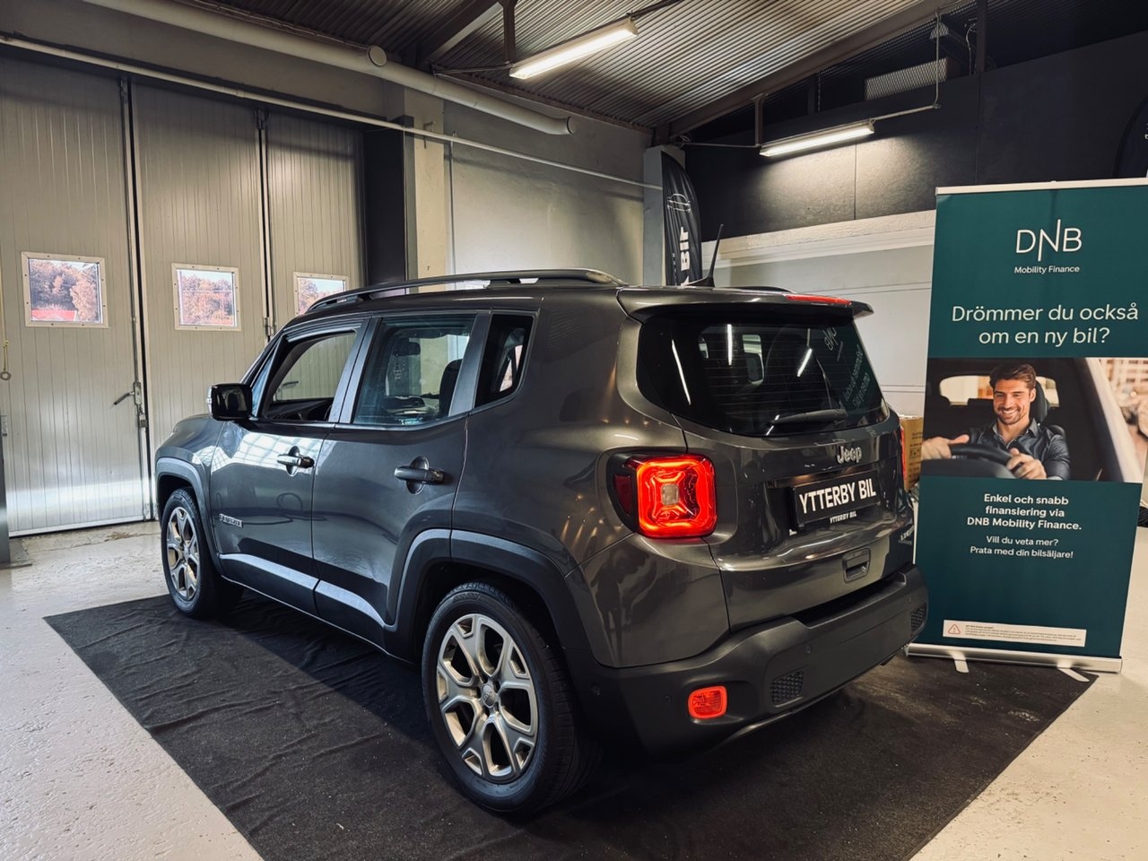 Jeep Renegade 2019, bild 5/10