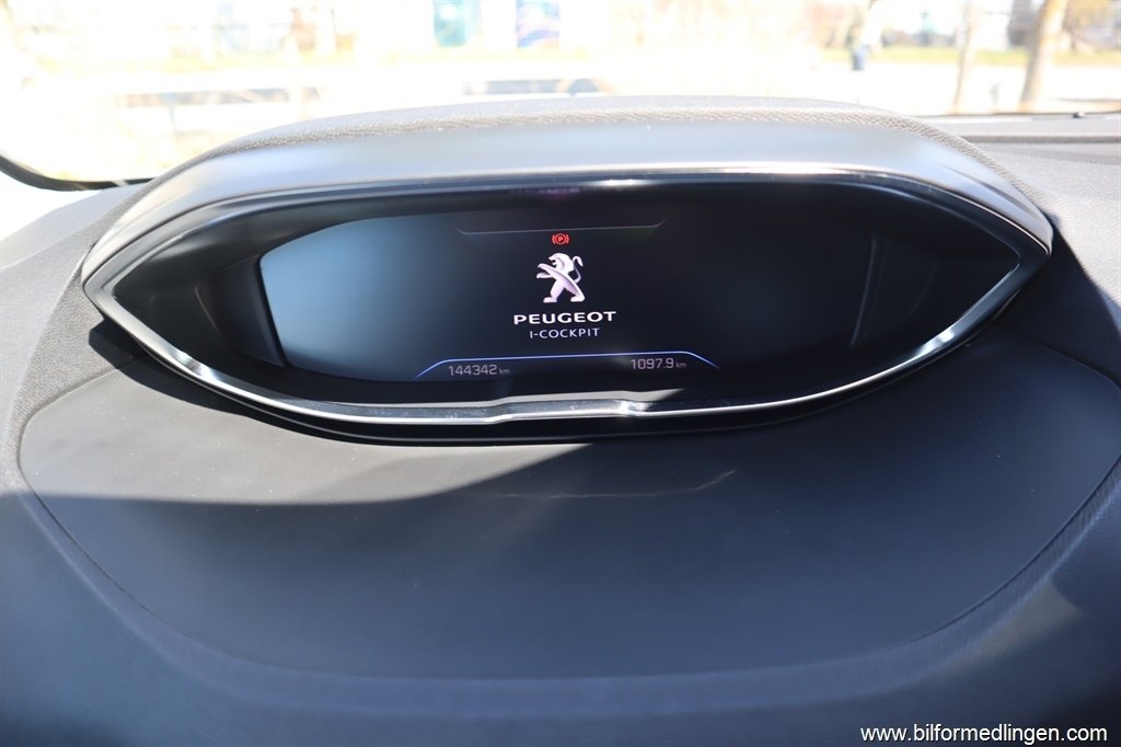 Peugeot 3008 2022, kuva 7/10