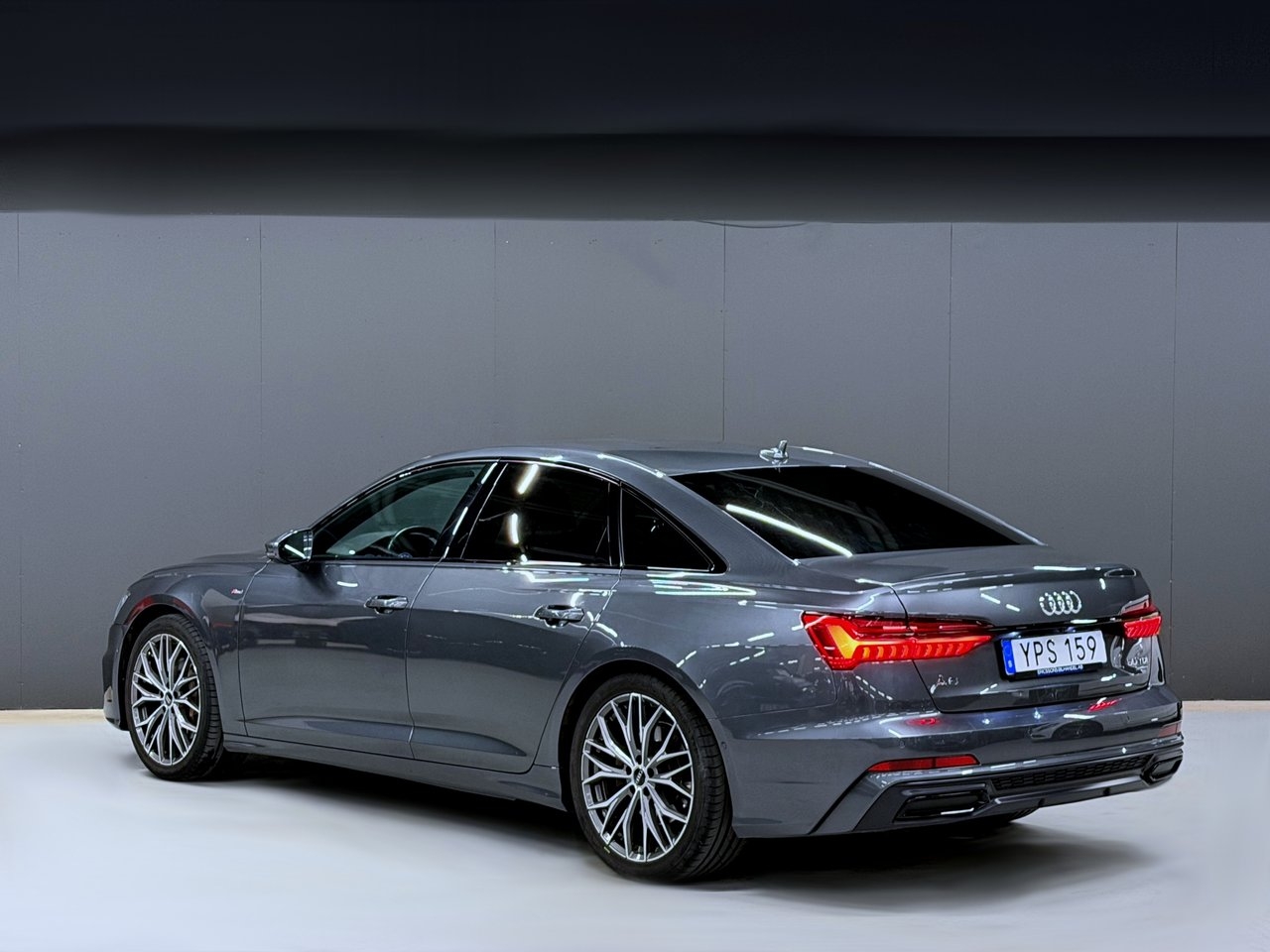 Audi A6 2019, bild 2/10