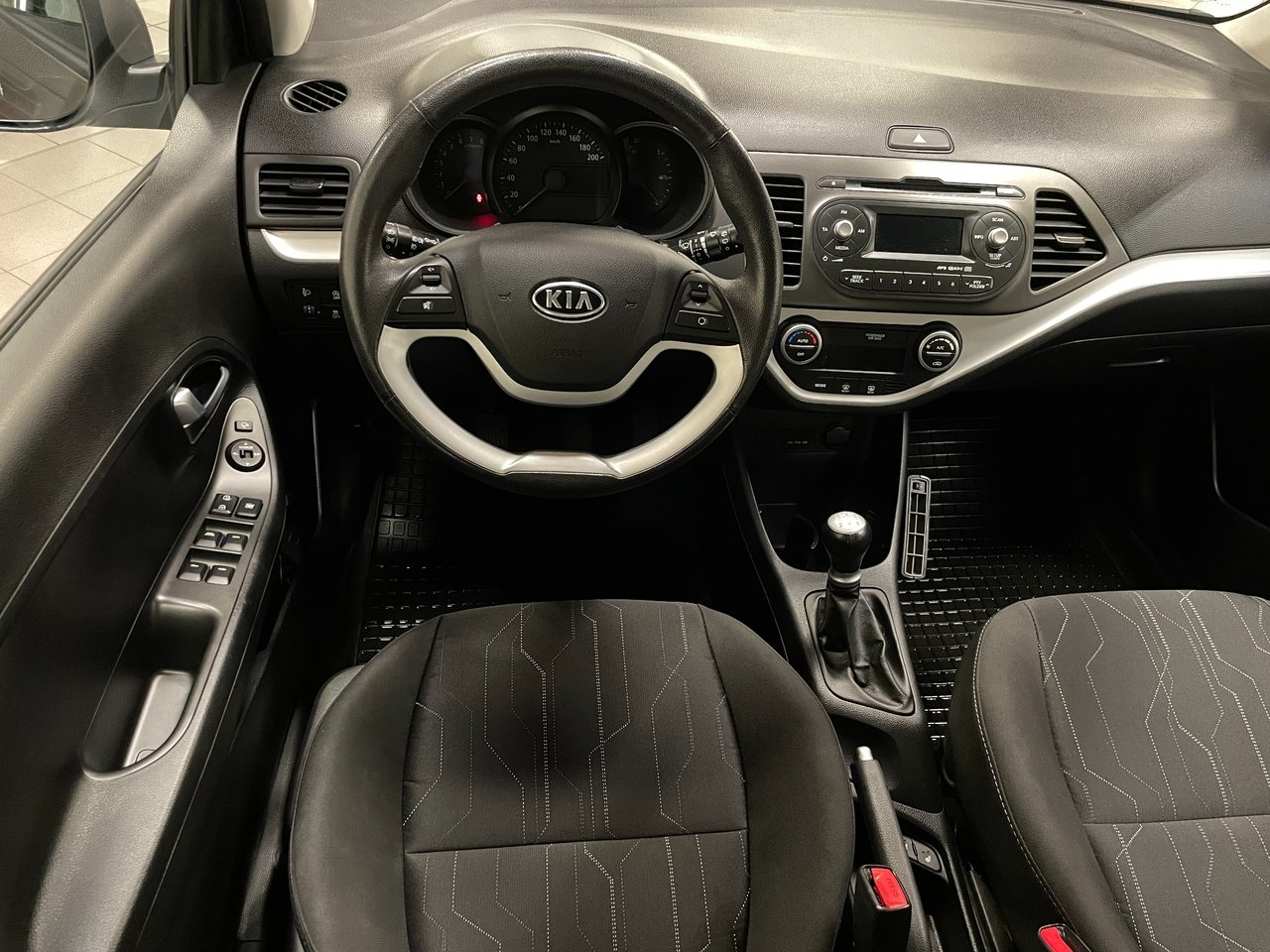 Kia Picanto 1,2 CCVT ECO Comfort 2012, kuva 4/6