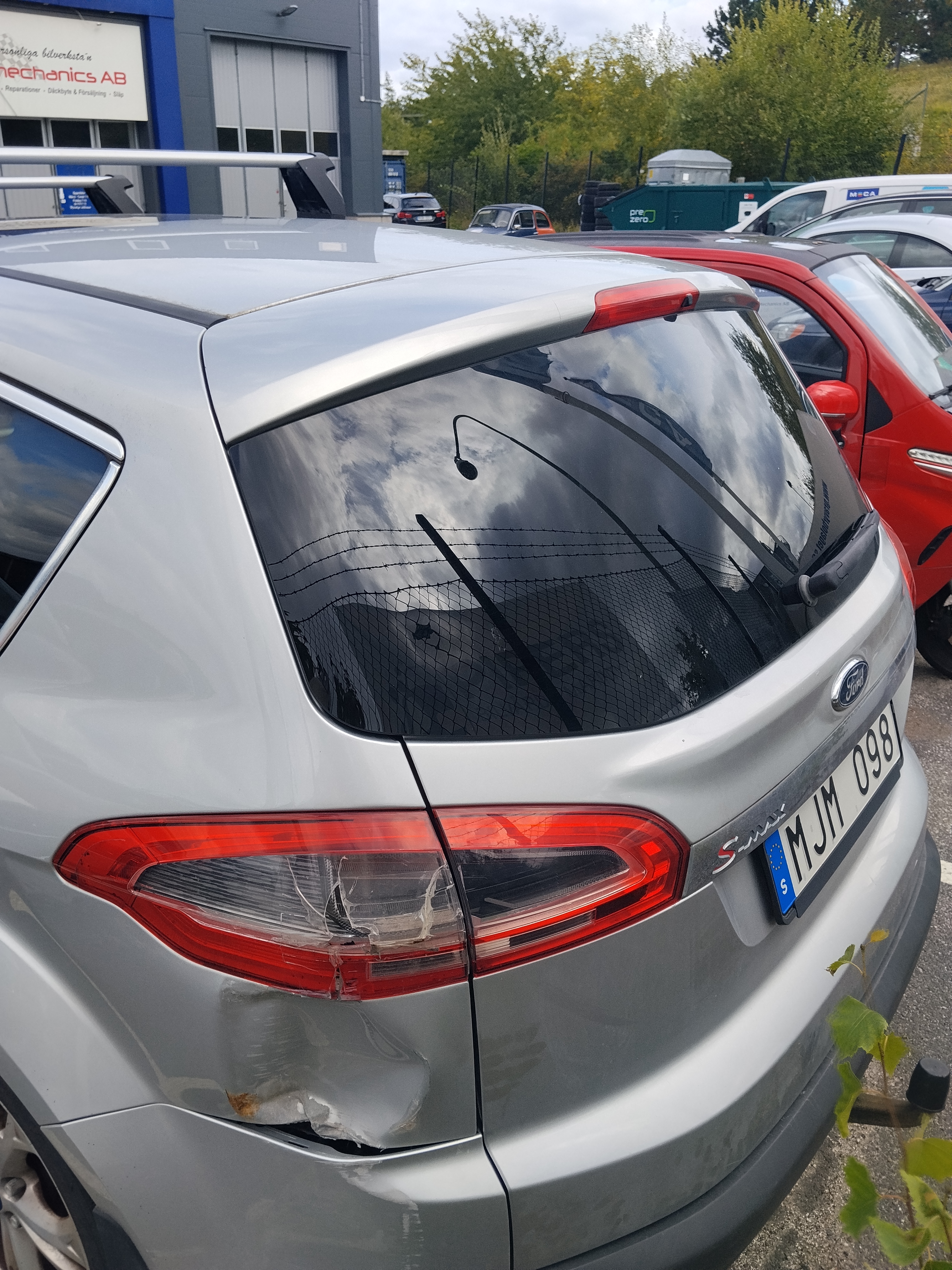 Ford S-MAX 2.0 TDCi Manuell 2014, bild 4/8