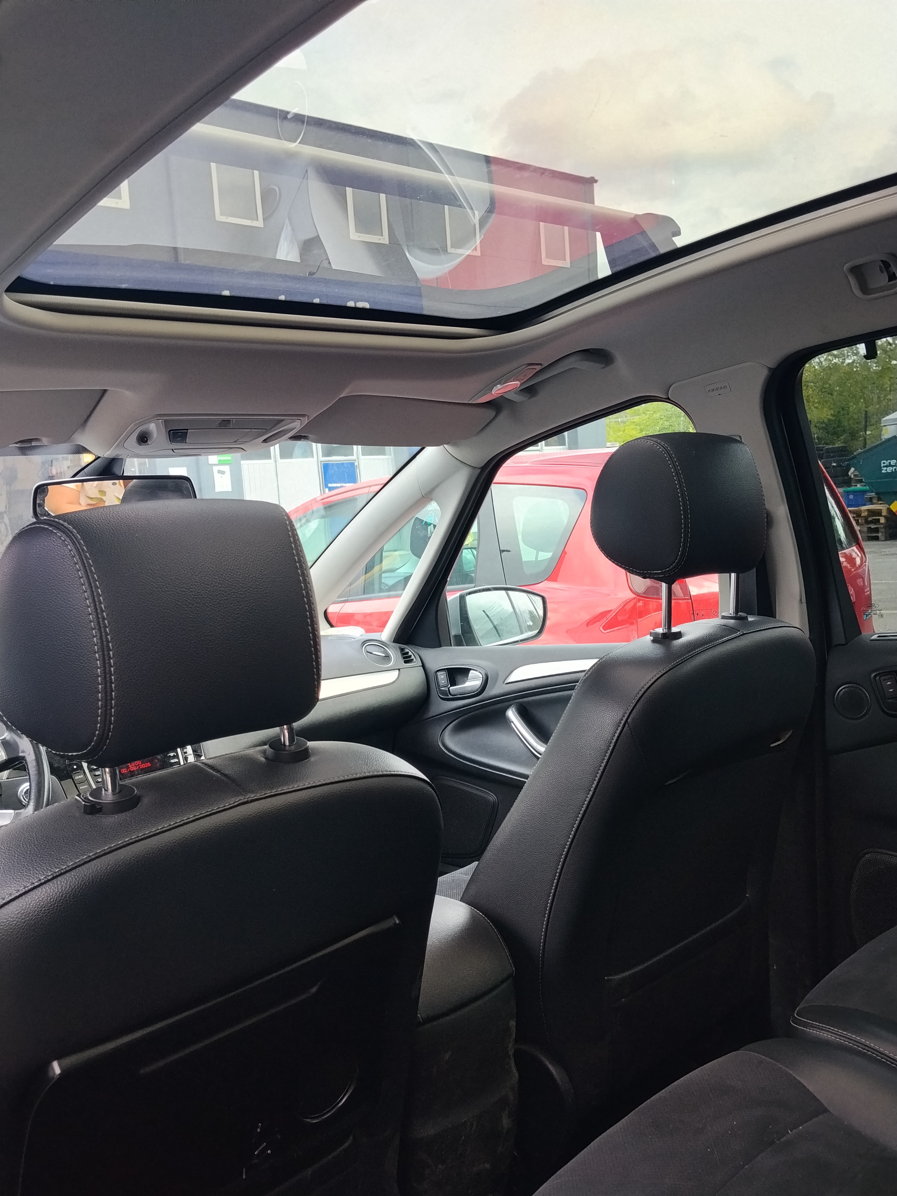 Ford S-MAX 2.0 TDCi Manuell 2014, bild 8/8
