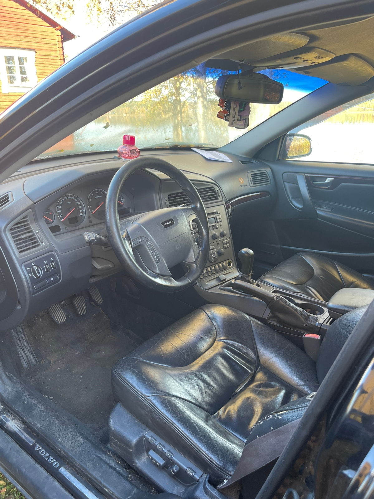 Volvo V70 2.4T Manuell 2000, kuva 6/8