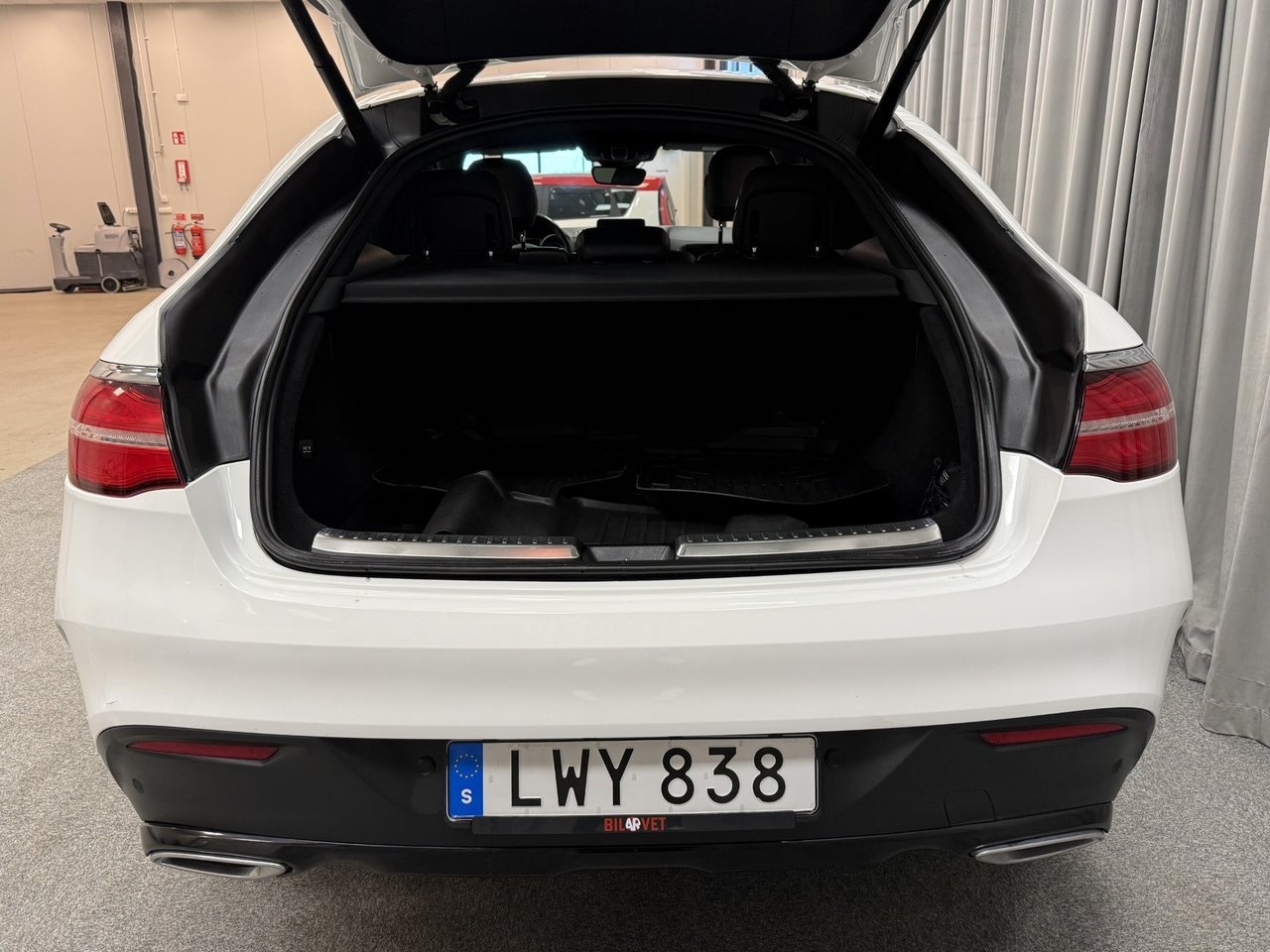 Mercedes-Benz GLE 2016, bild 6/10
