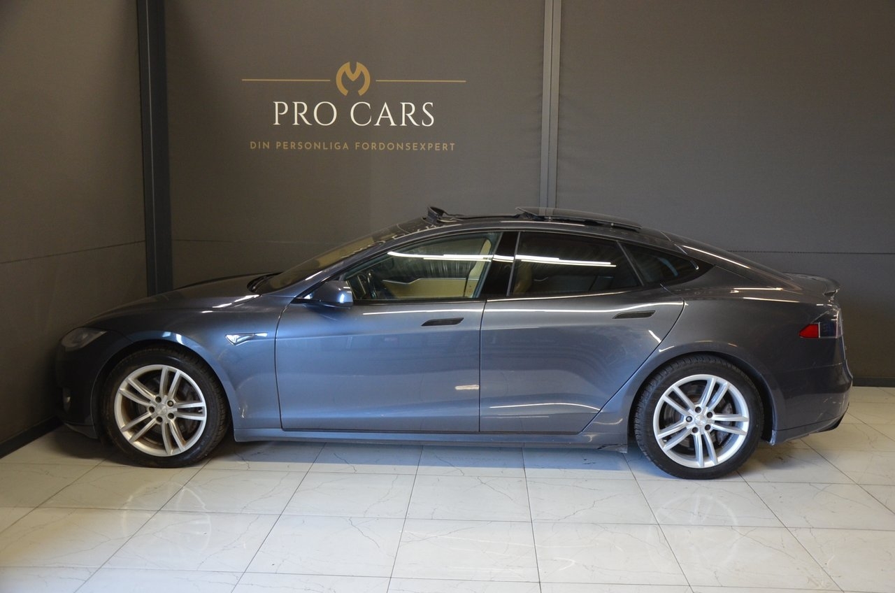 Tesla Model S 2015, bild 3/10