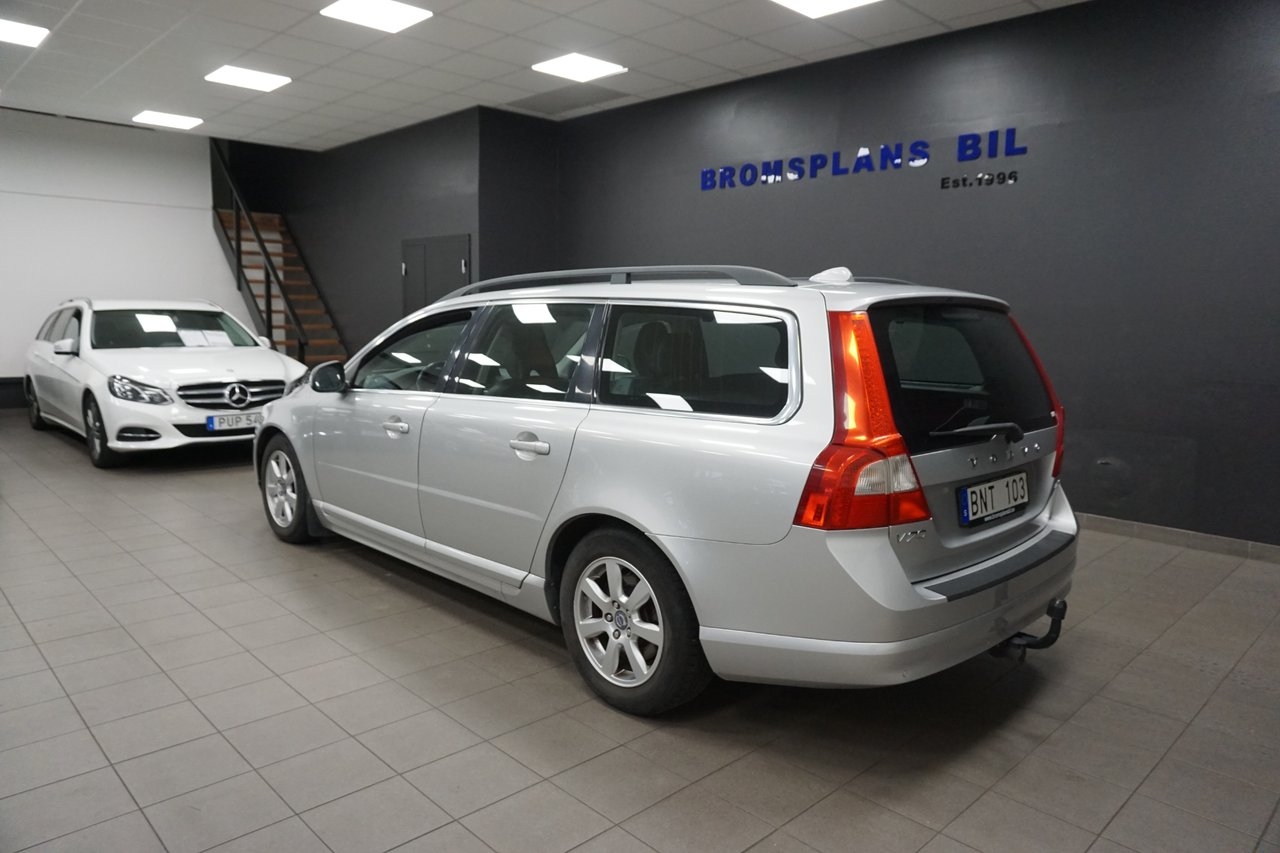 Volvo V70 DRIVe Momentum Euro 5 2012, bild 6/10