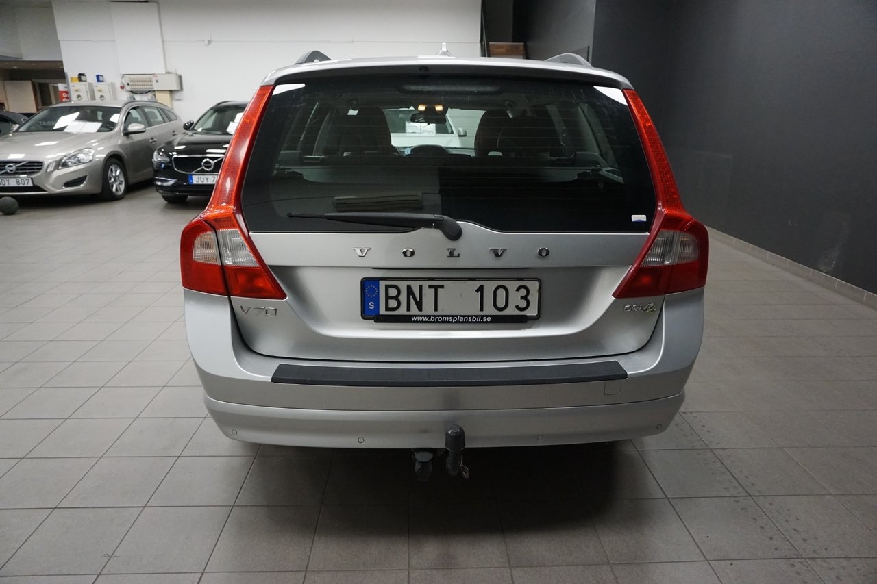 Volvo V70 DRIVe Momentum Euro 5 2012, bild 7/10