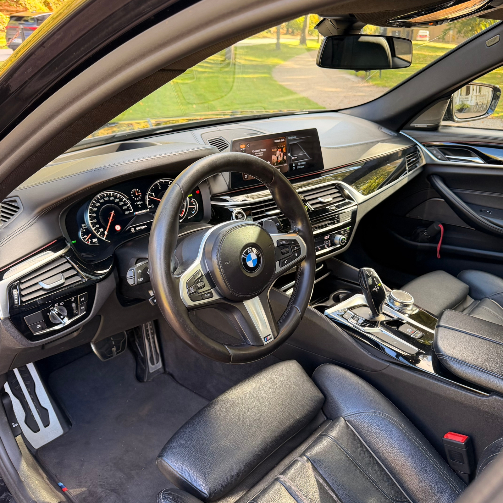 BMW M550d xDrive Touring Steptronic 2018, bild 4/8