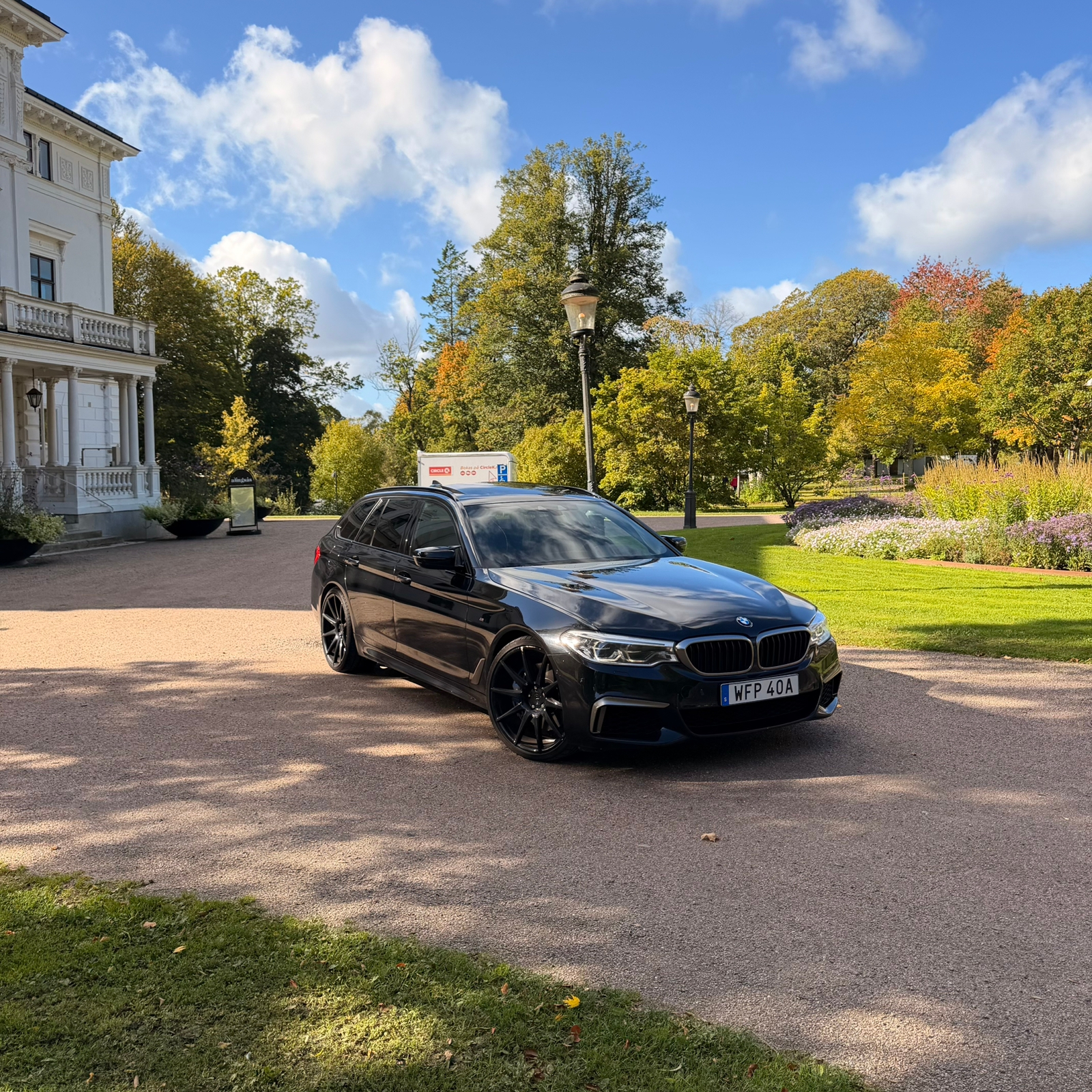 BMW M550d xDrive Touring Steptronic 2018, bild 2/8