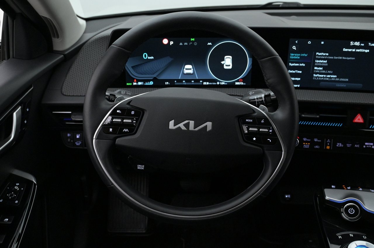 Kia EV6 2023, bild 7/10