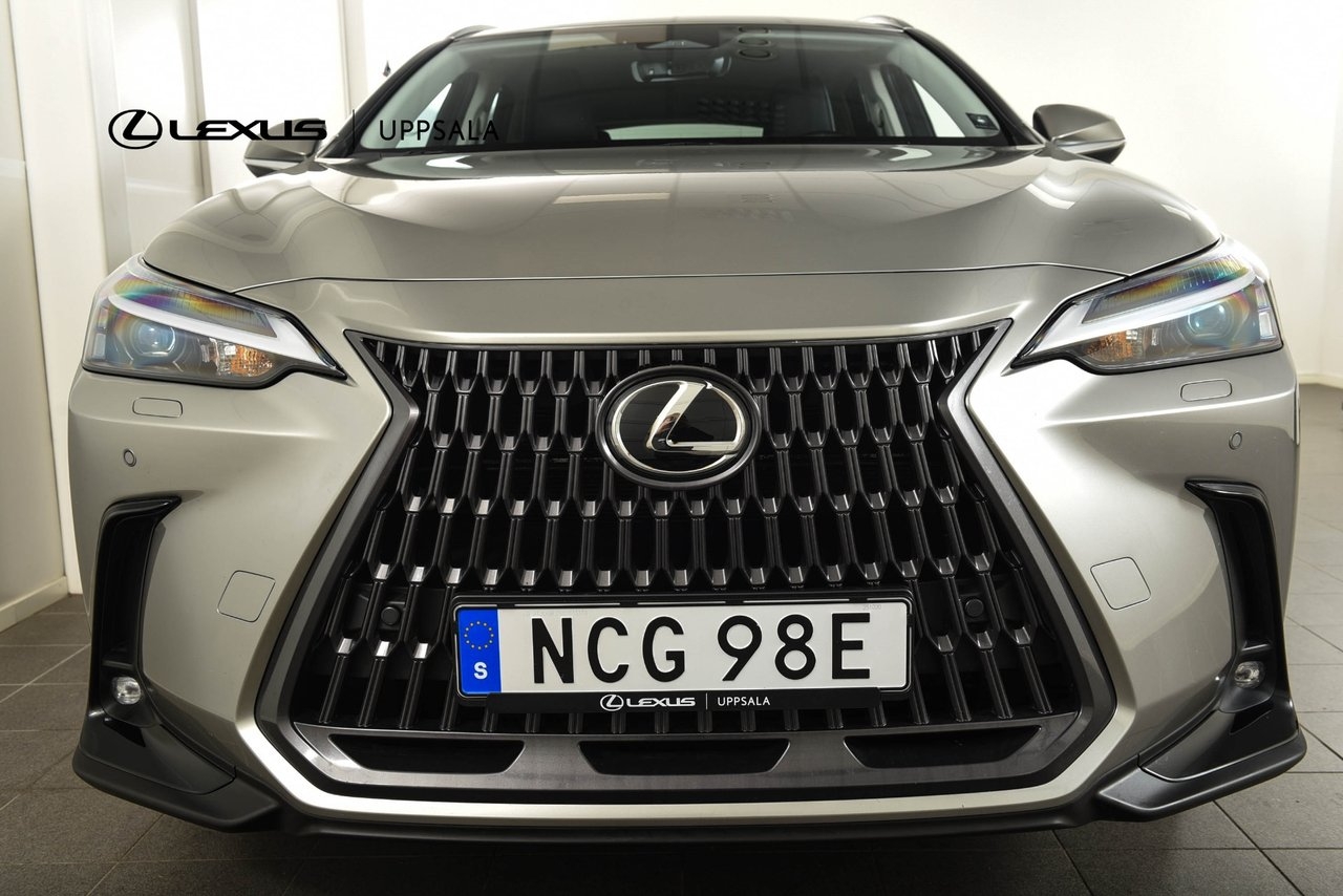 Lexus NX 450h+ Business Plus Drag Vhjul 2025, bild 4/10