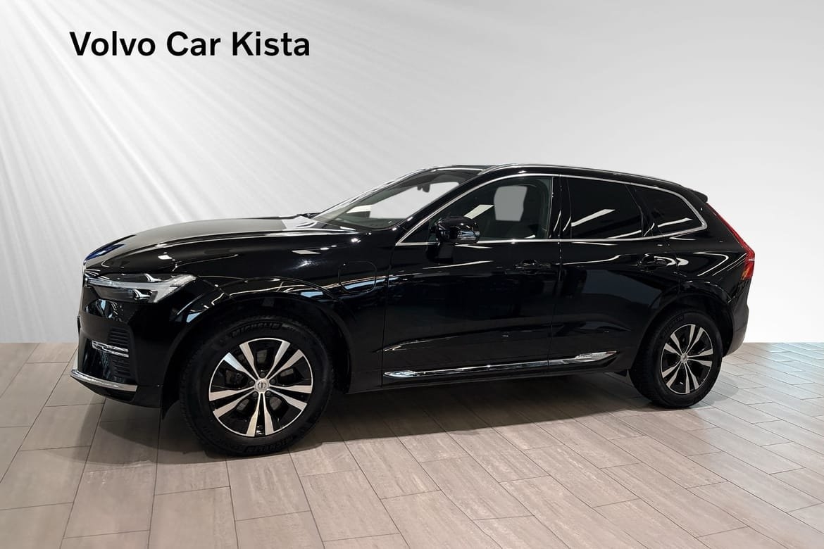 Volvo XC60 2023, photo 3/10