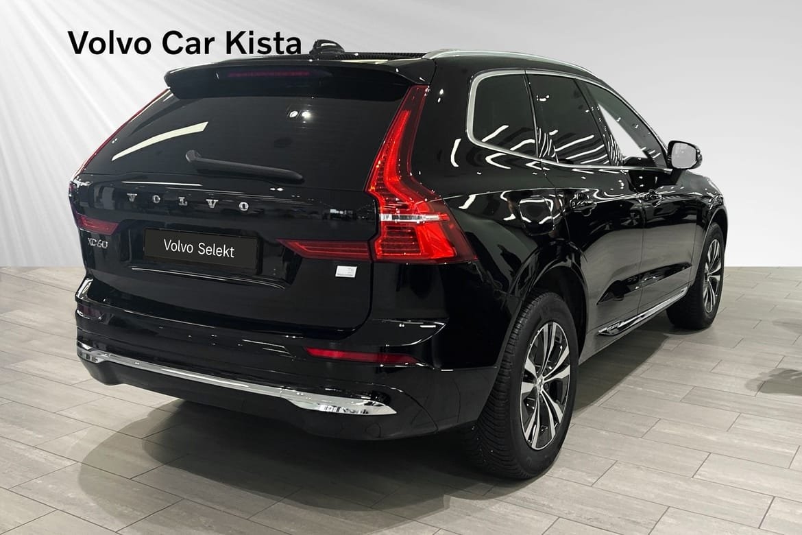 Volvo XC60 2023, photo 5/10