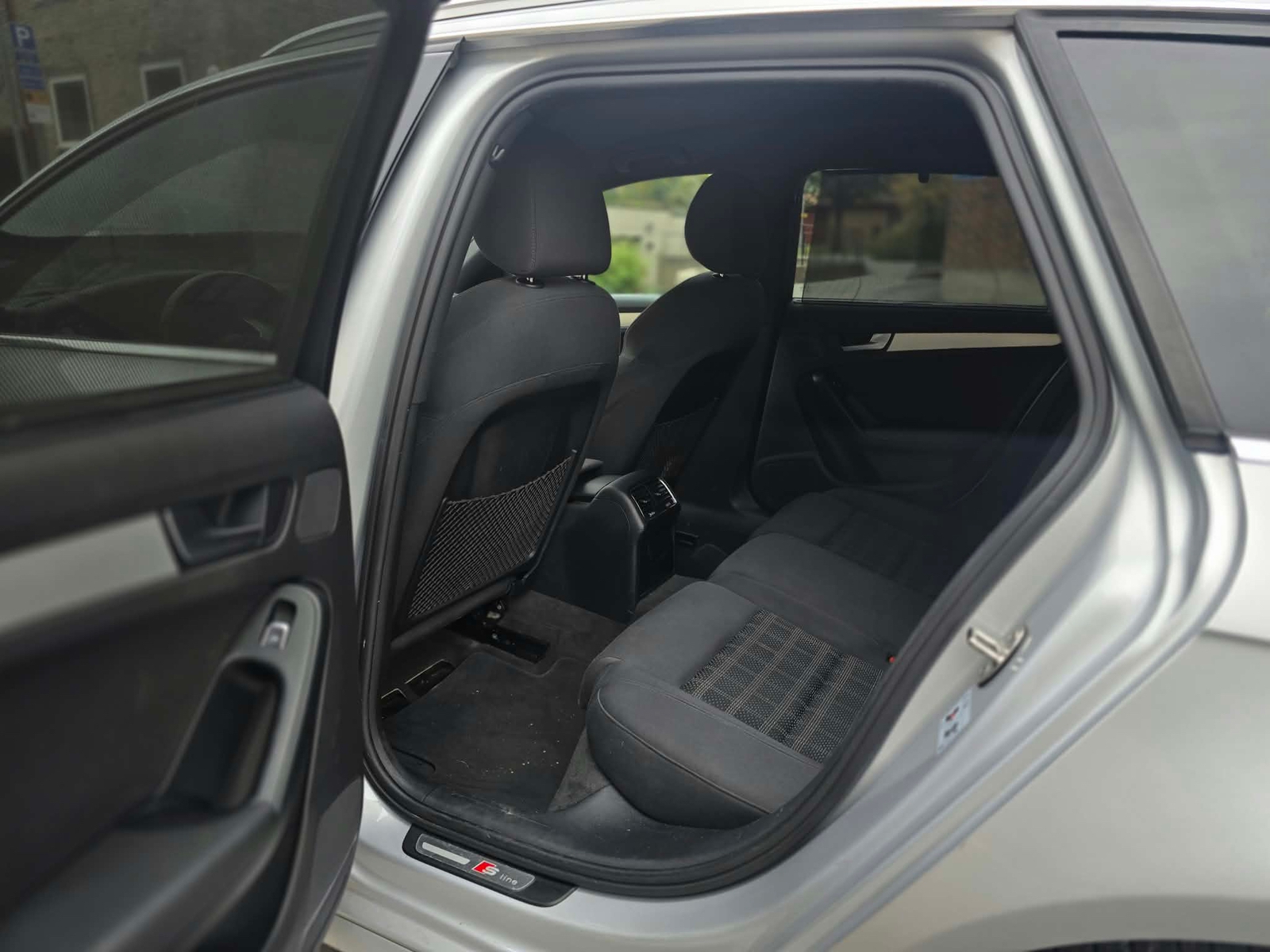 Audi A4 2014, bild 2/8