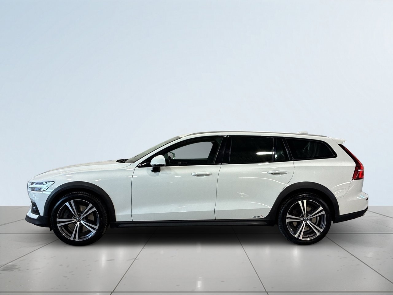 Volvo V60 Cross Country 2020, bild 4/20