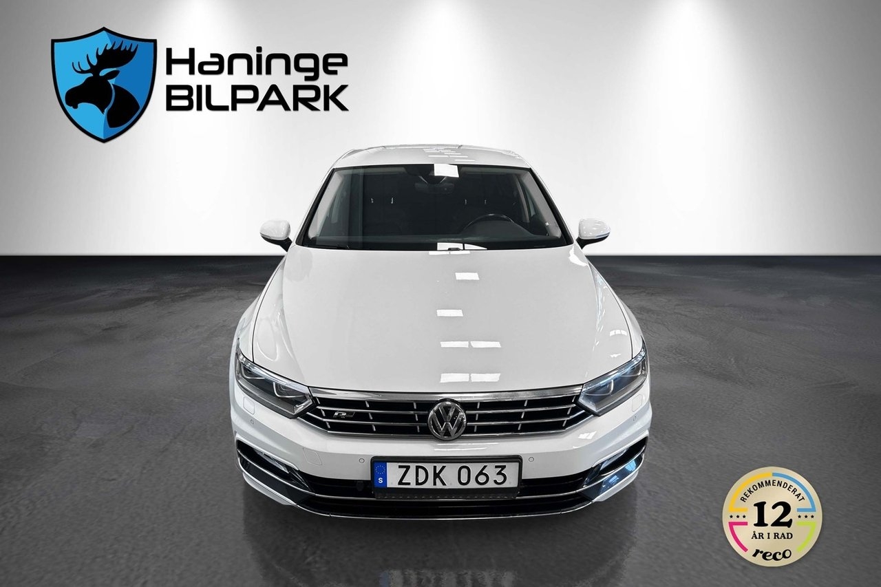 Volkswagen Passat 2018, bild 2/10