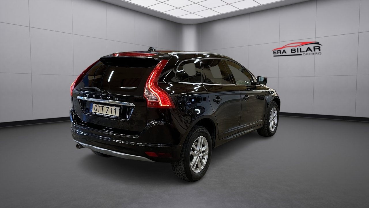 Volvo XC60 2016, kuva 6/10
